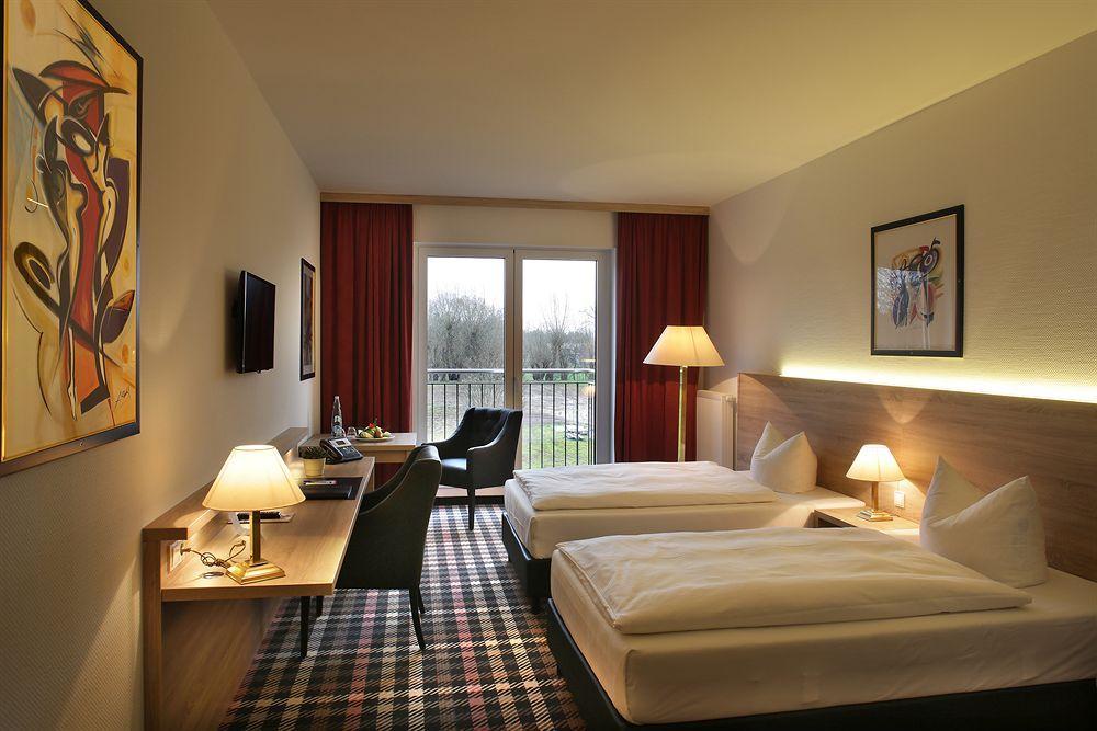 Hotel Premotel-Premium Motel Am Park Kassel Exteriör bild